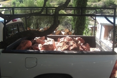 truck_rocks